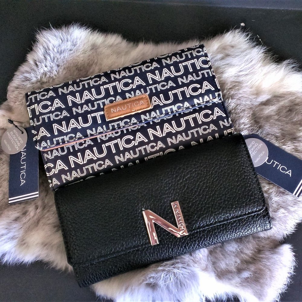 (NWT) Nautica Women's Wallets Bundle